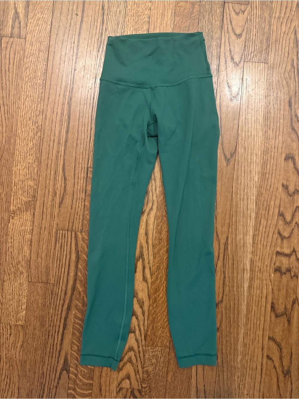 Lululemon Size 0 Wunder Train High Rise Leggings 25” Evergreen